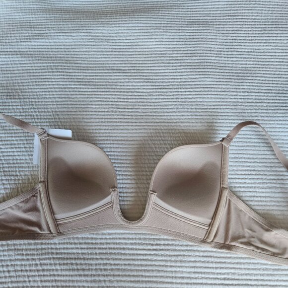 Haci Plunge Bra - Picture 2 of 2